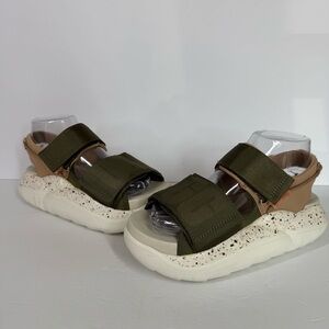 UGG Women’s LA Cloud Strap Platform Sandals in Burnt Olive & Pink Size US 7